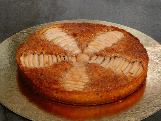 Tarte Bourdaloue 6p pâte sucrée, crème d’amandes, poires jeudi 30 janvier